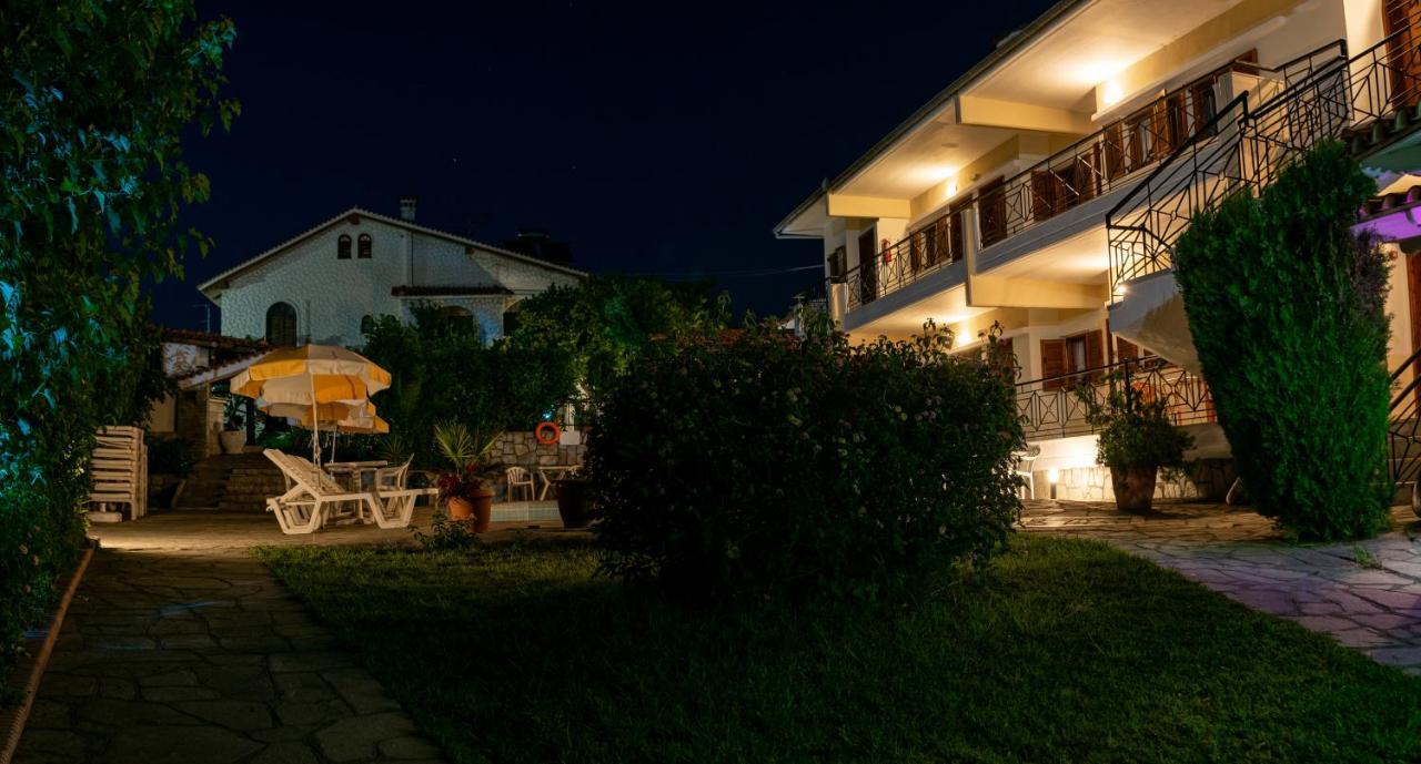Hotel Sarikas Polychrono Exterior foto